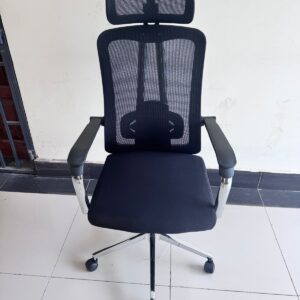 Office chairs with footfrest.