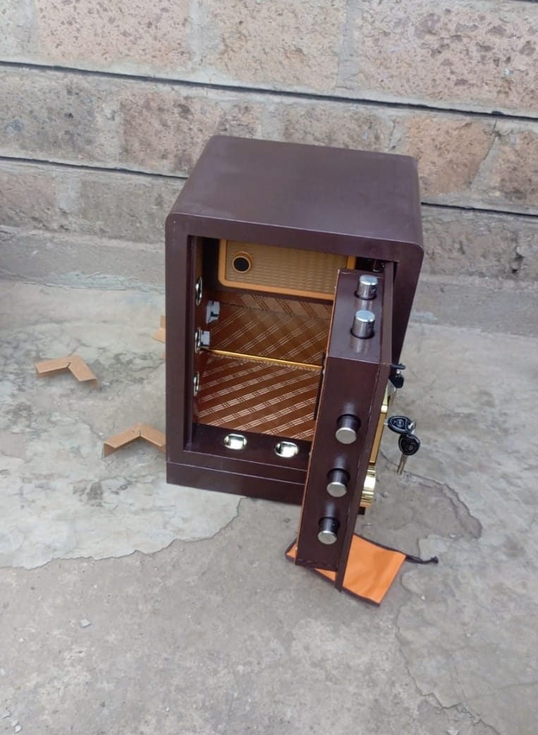 Safe Box (70Kgs)